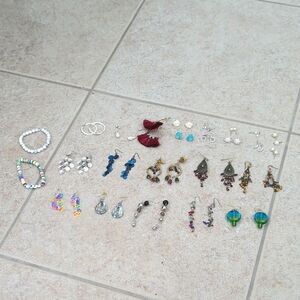 Women's Earrings Collection